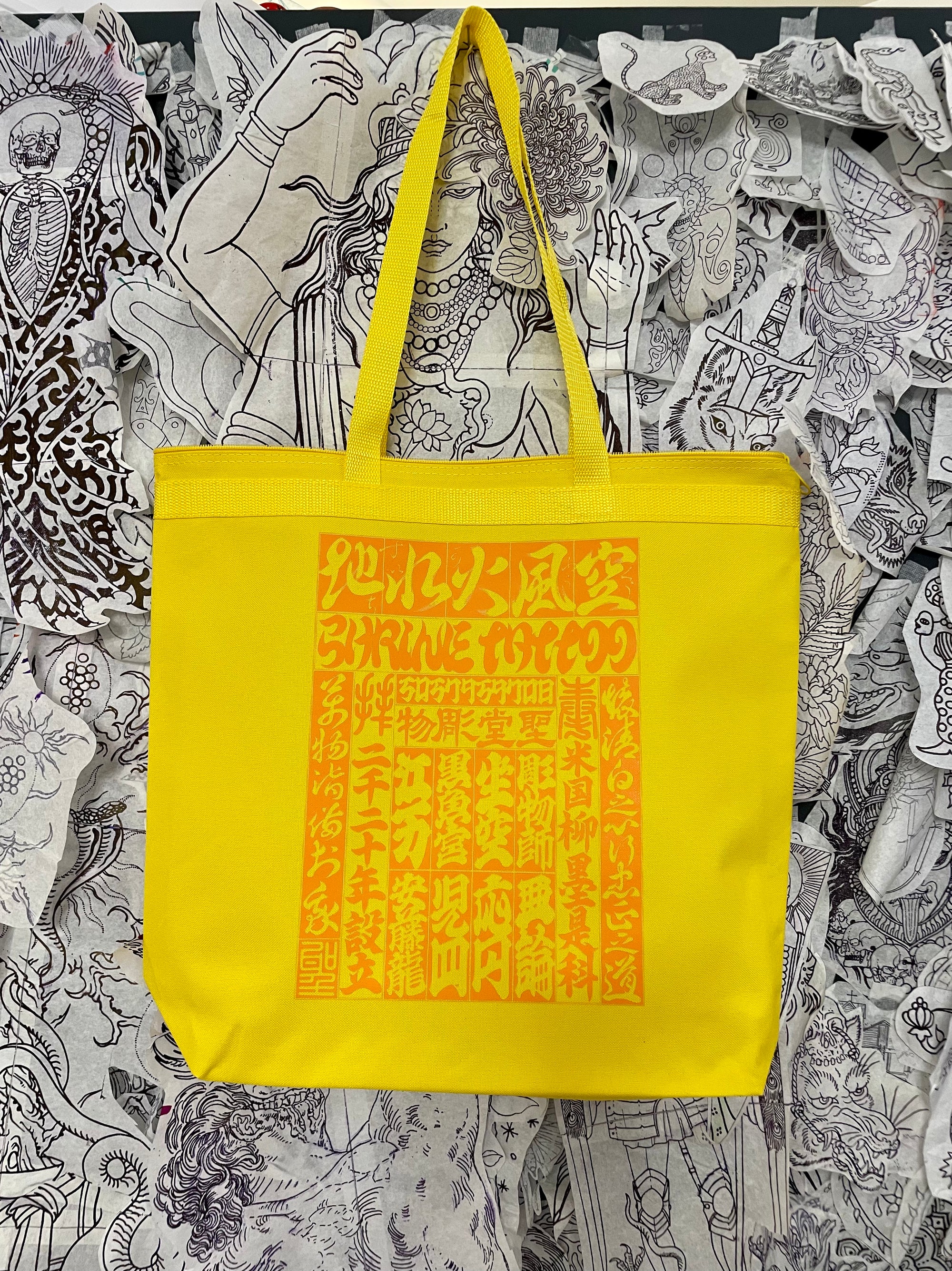 SHRINE &#39;ELEMENTS&#39; TOTE